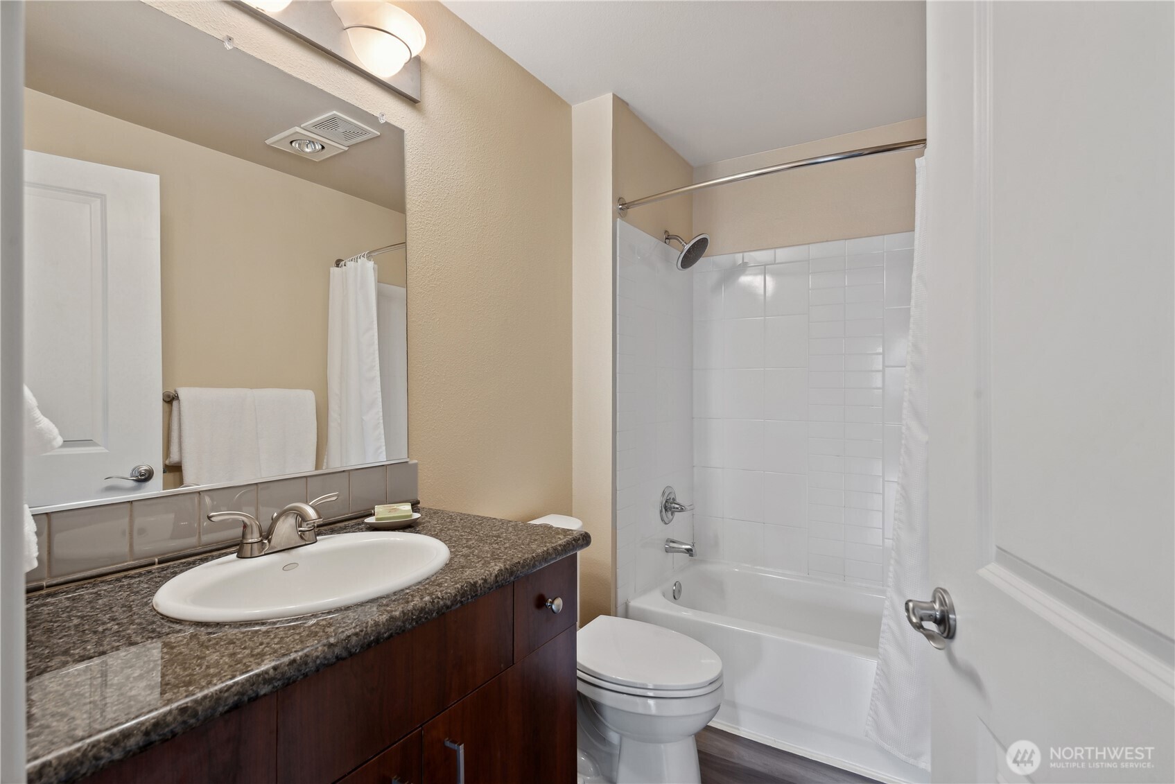 108 5th Avenue 506 Property Photo 13