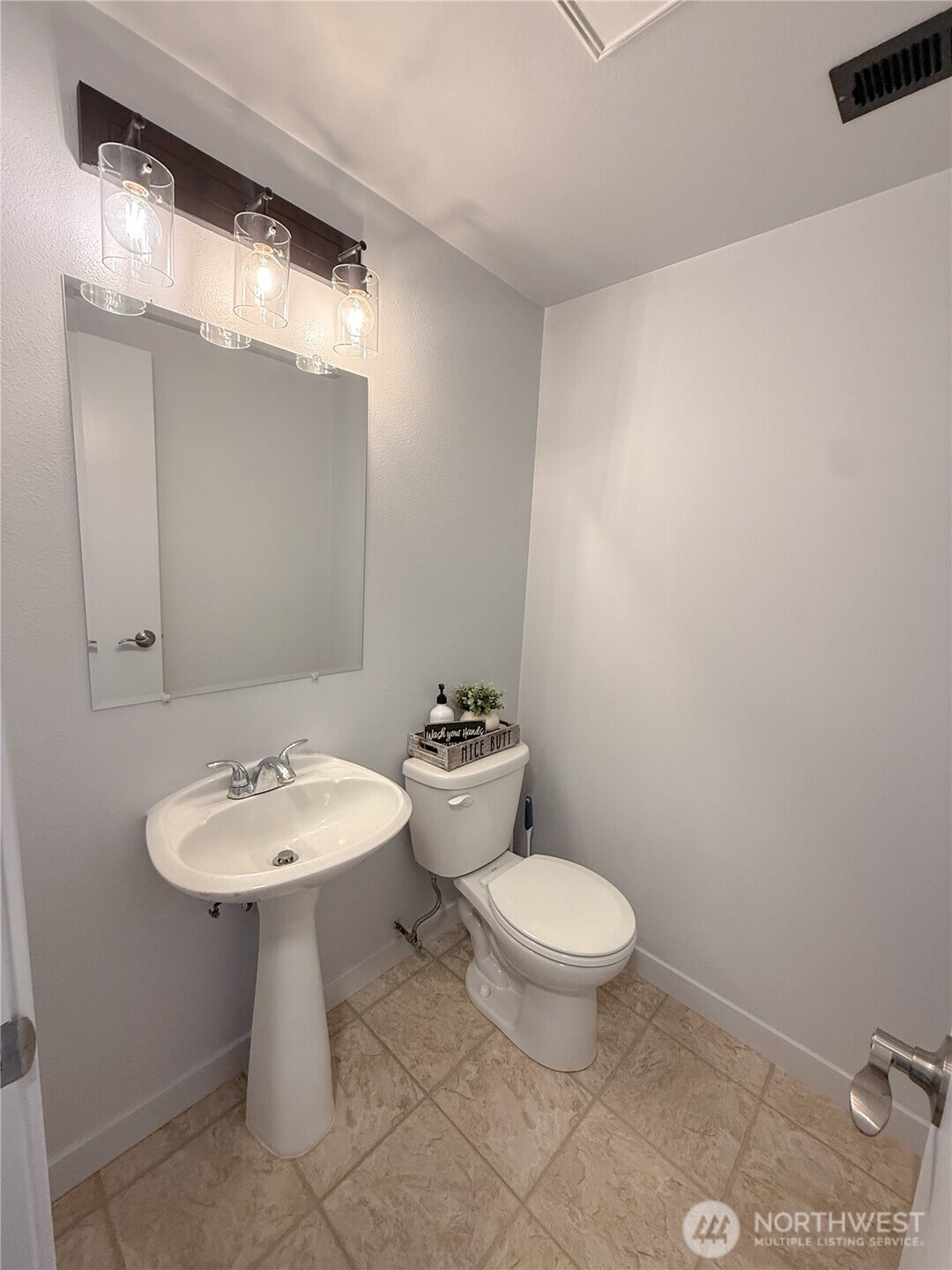 40 Trail Ridge Dr Property Photo 13