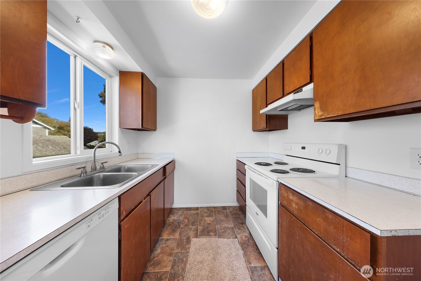 2312 Orleans Street Property Photo 12