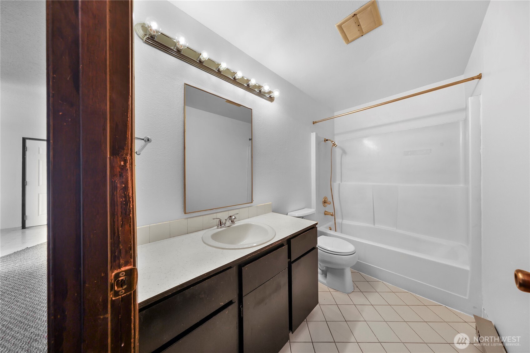 2312 Orleans Street Property Photo 29