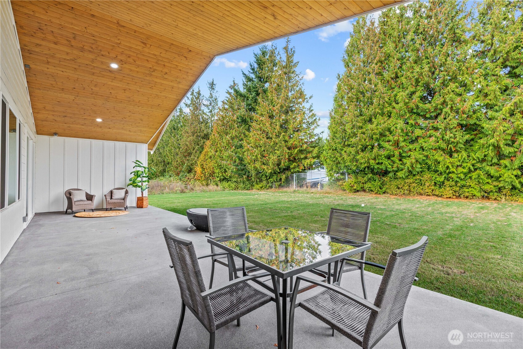 6917 Red Ridge Drive Property Photo 26