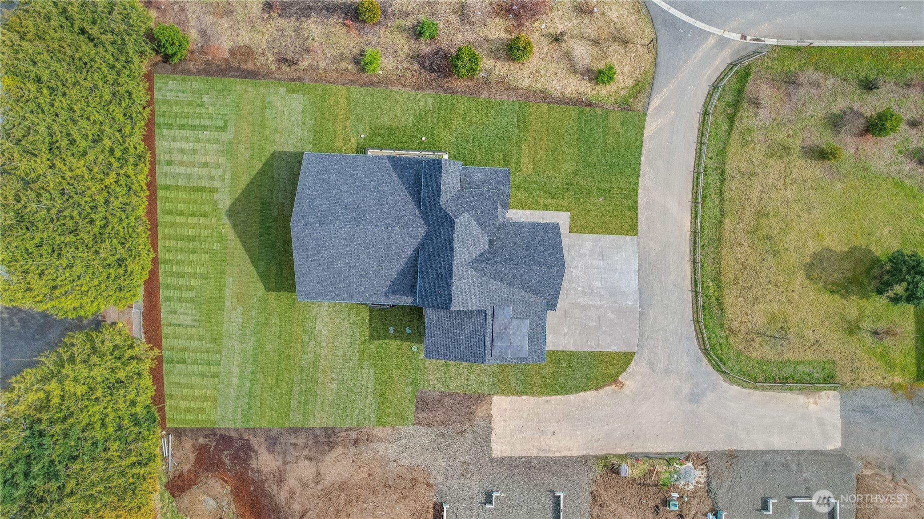 6917 Red Ridge Drive Property Photo 33