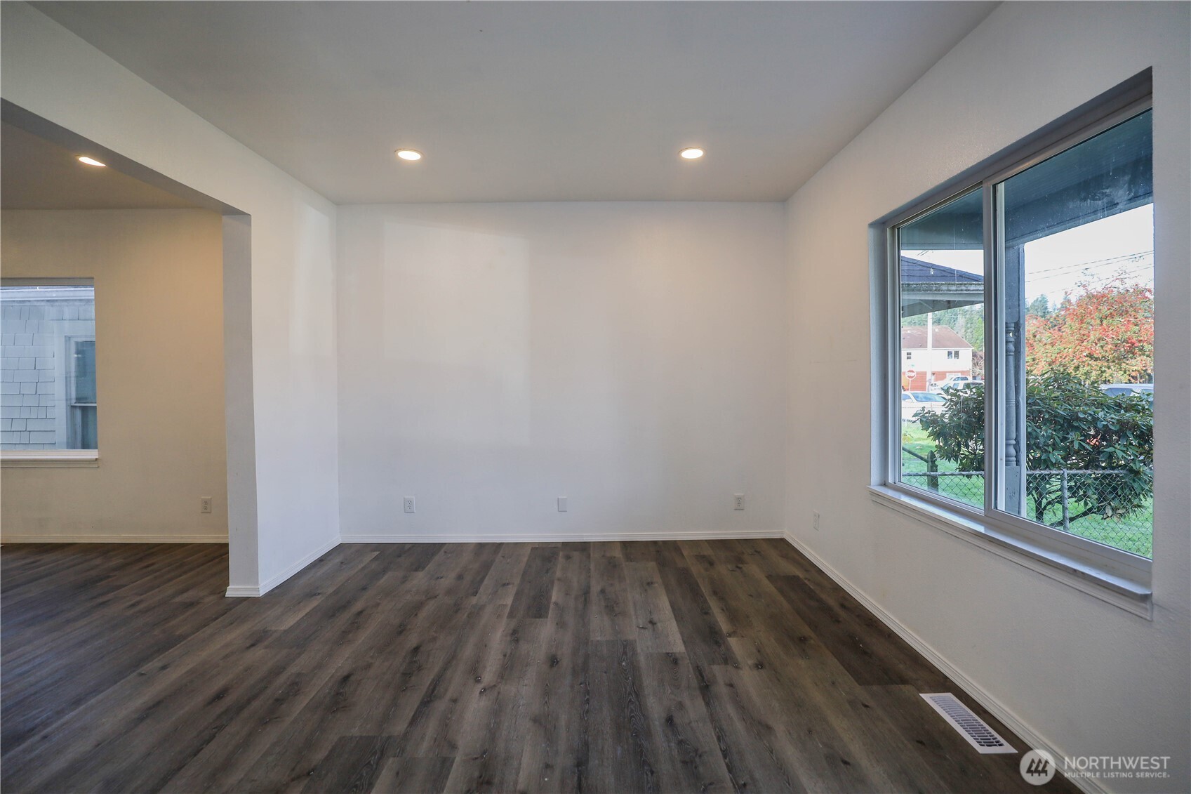 1114 Wheeler Avenue Property Photo 4