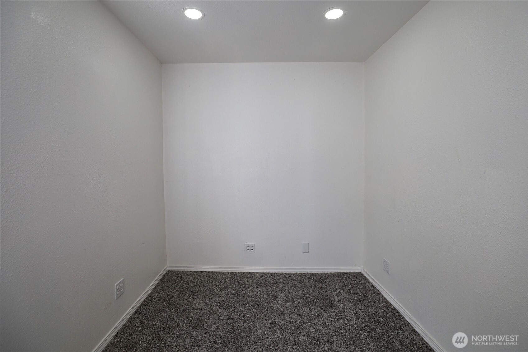 1114 Wheeler Avenue Property Photo 8