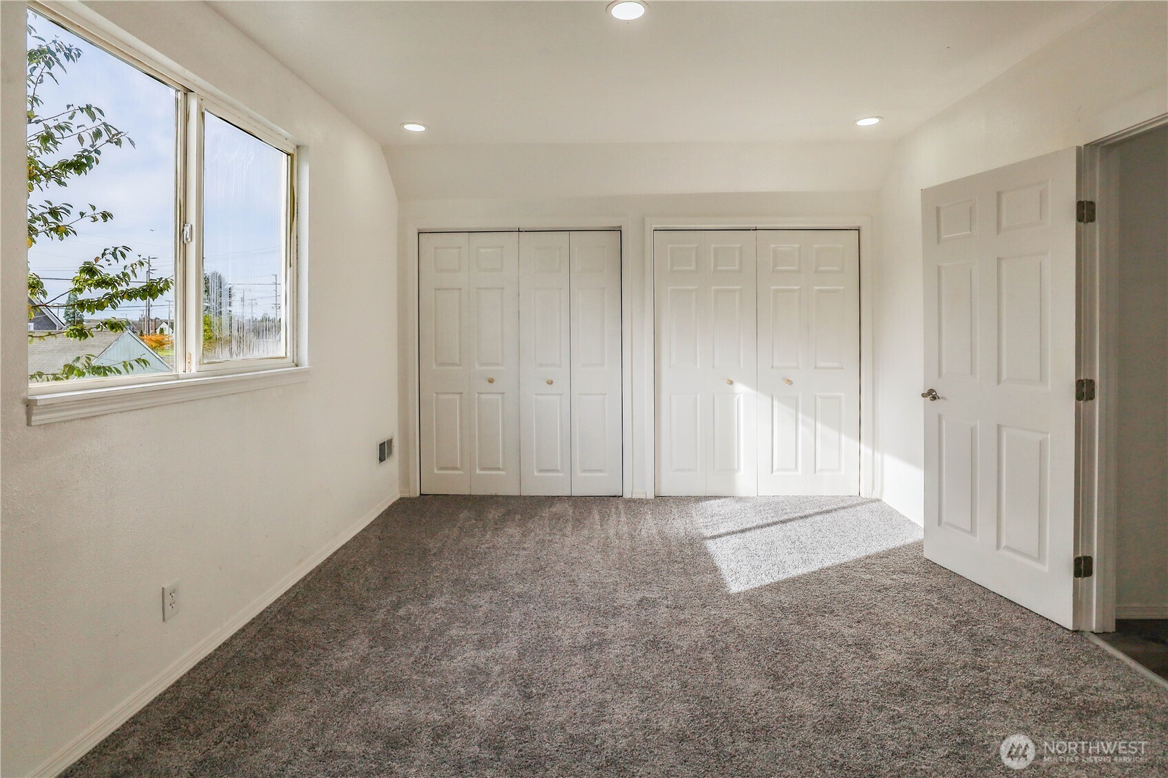 1114 Wheeler Avenue Property Photo 24
