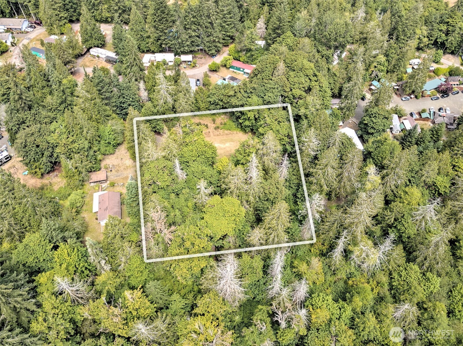 434 E Dalby Road Property Photo 2