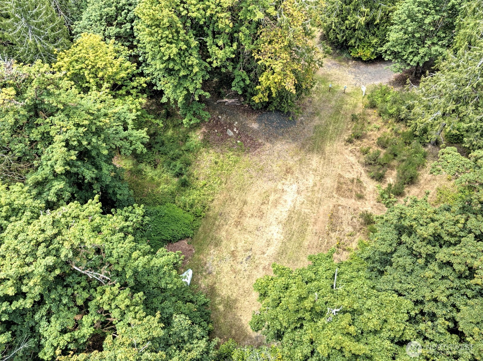 434 E Dalby Road Property Photo 4