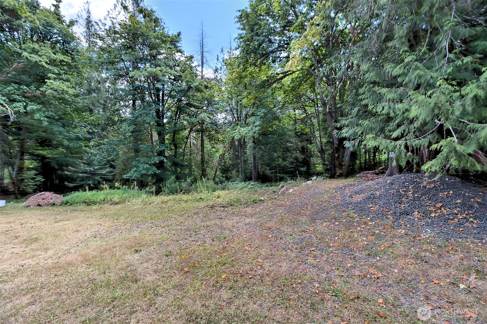 434 E Dalby Road Property Photo 15