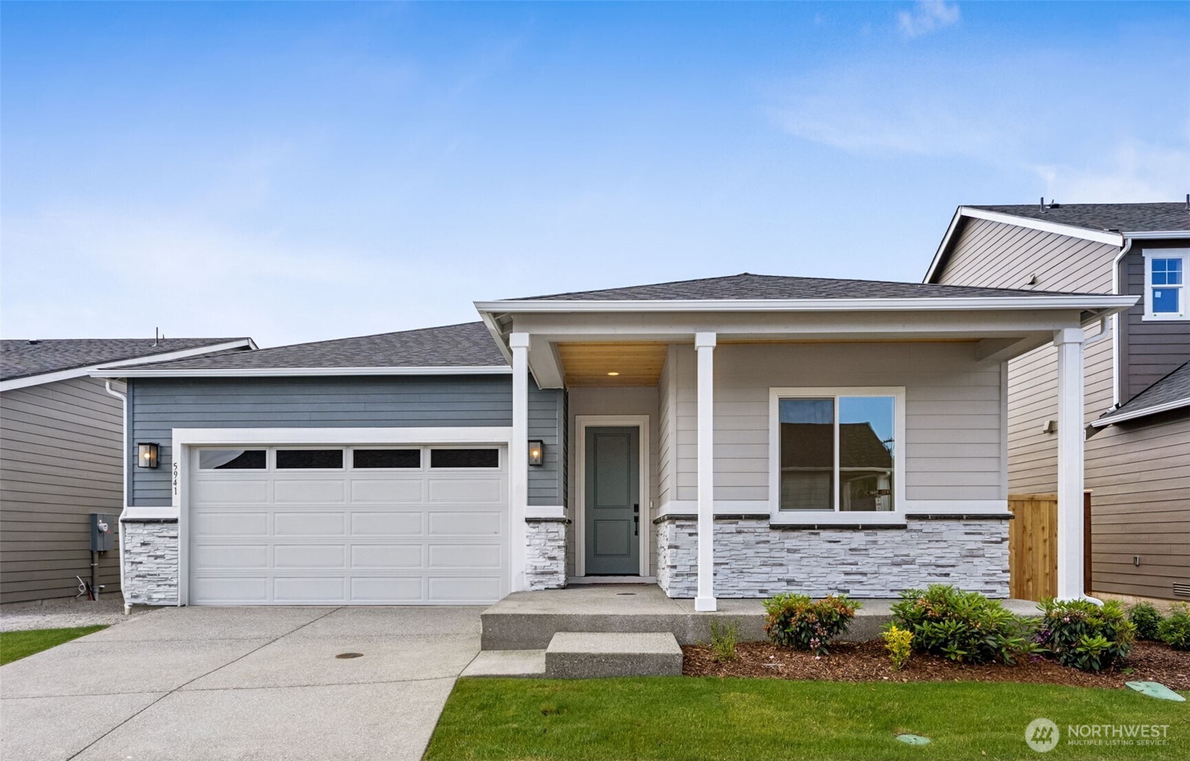 5941 Thornhill Avenue 291 Property Photo 1