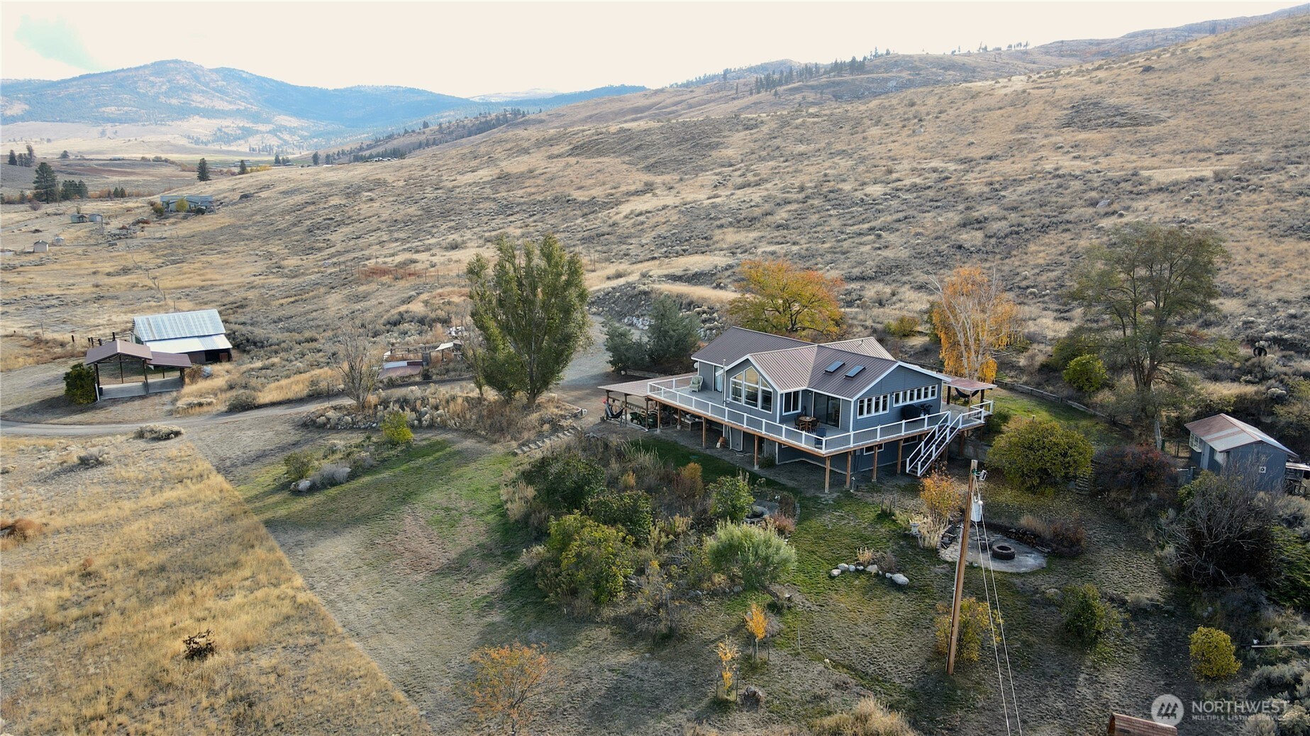 464 Highway 20 Property Photo 3