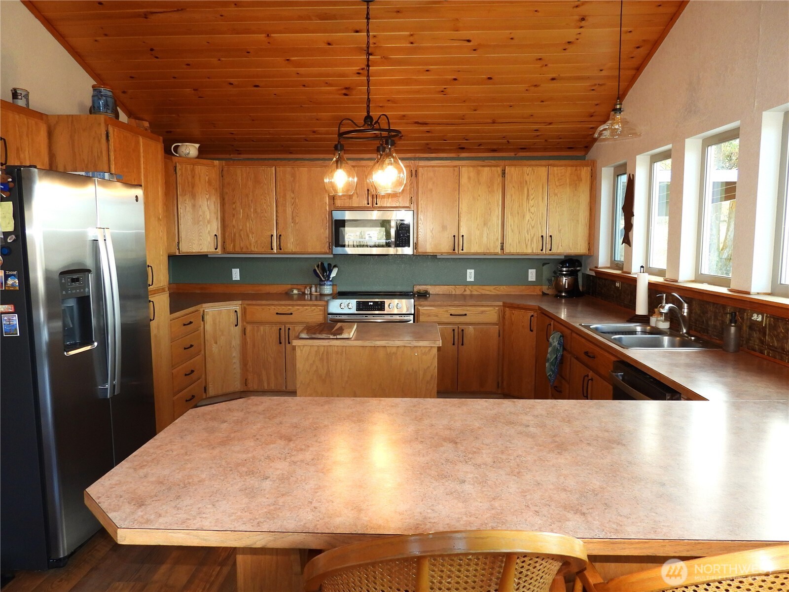 464 Highway 20 Property Photo 6