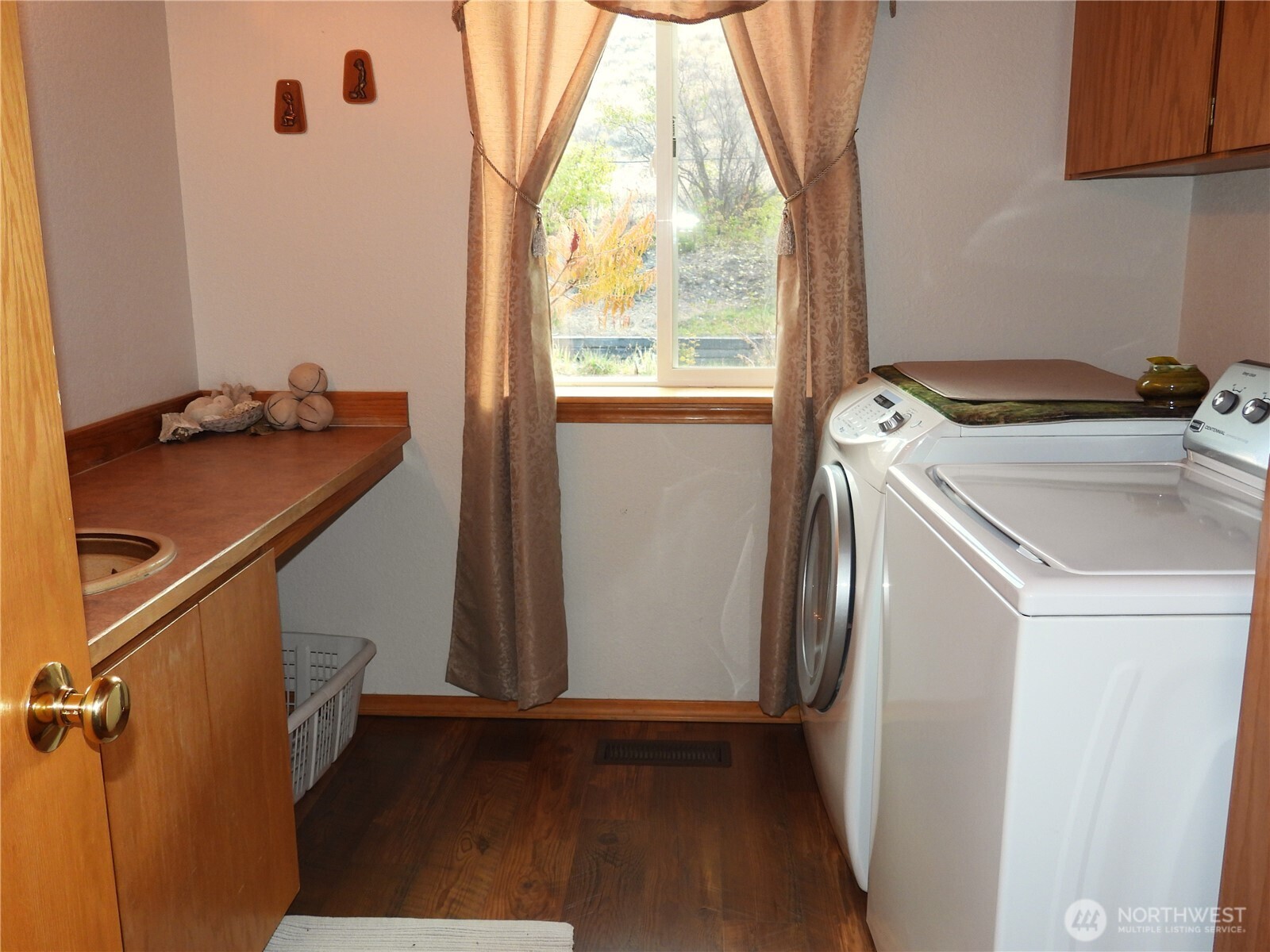464 Highway 20 Property Photo 12