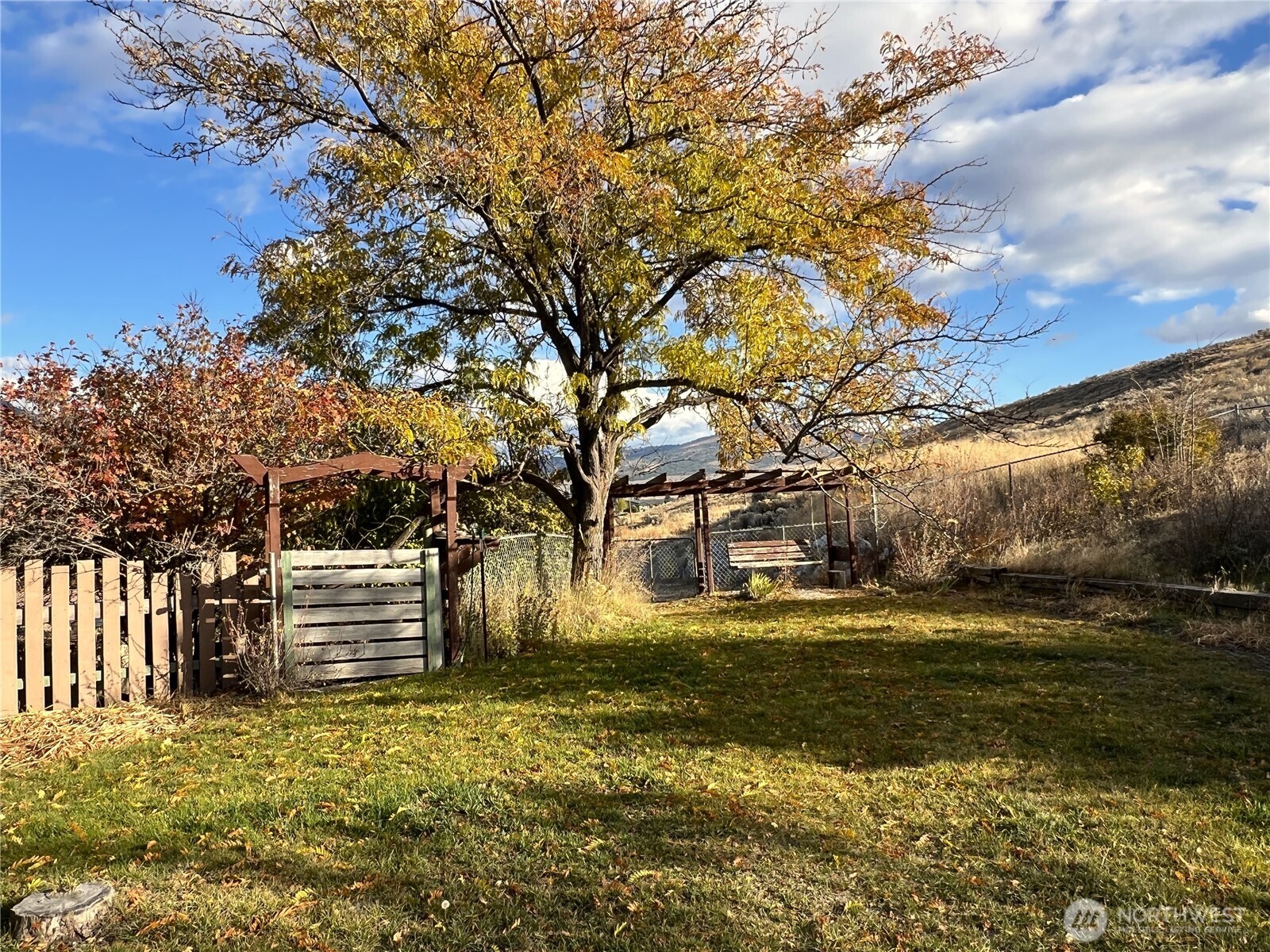 464 Highway 20 Property Photo 25