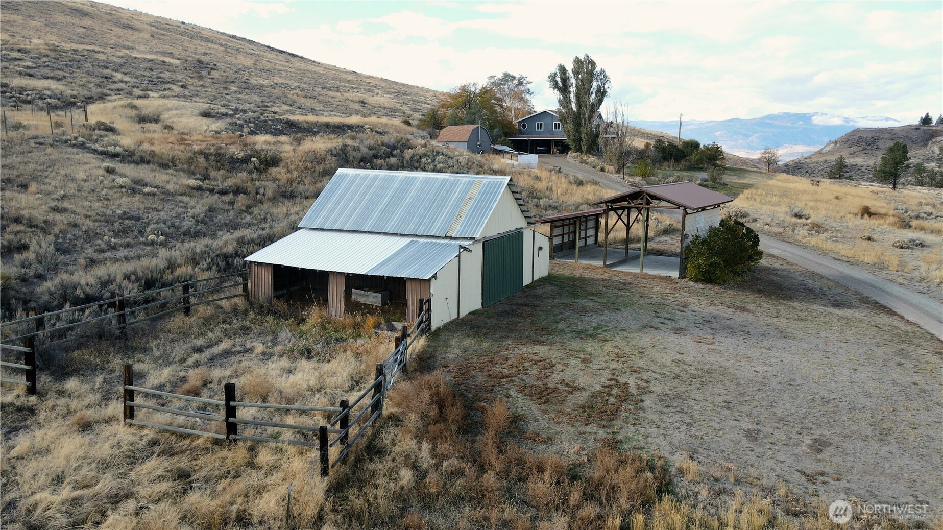 464 Highway 20 Property Photo 26