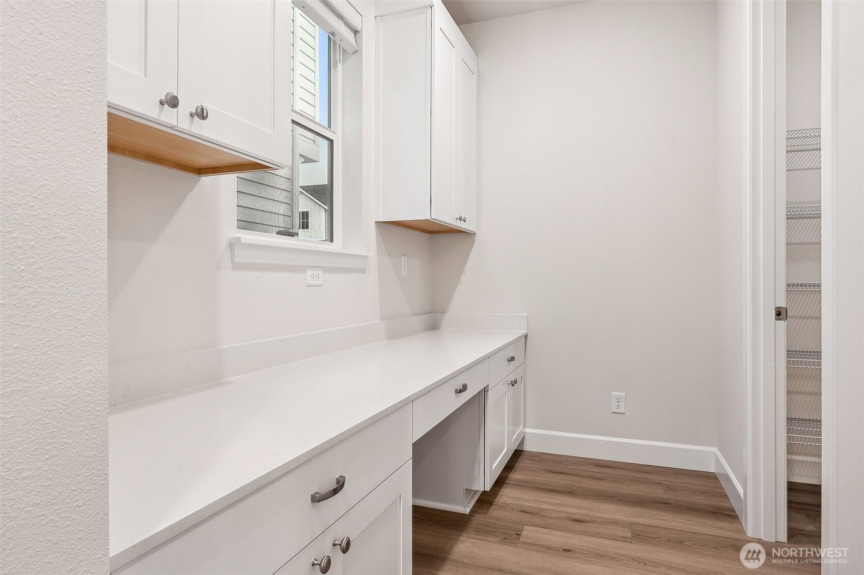 5742 Thornhill Avenue 258 Property Photo 10