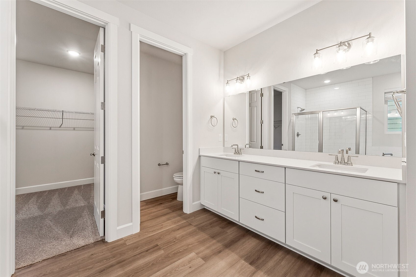 5742 Thornhill Avenue 258 Property Photo 16