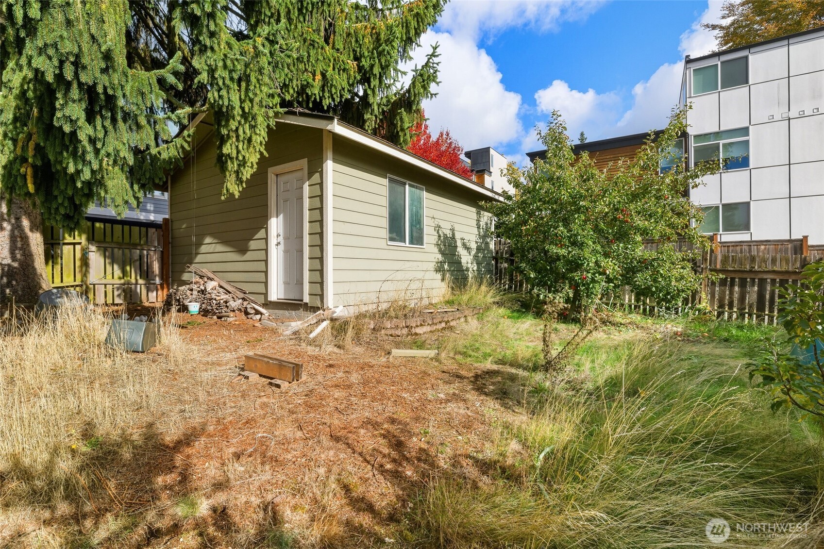 10346 Interlake Avenue Property Photo 13