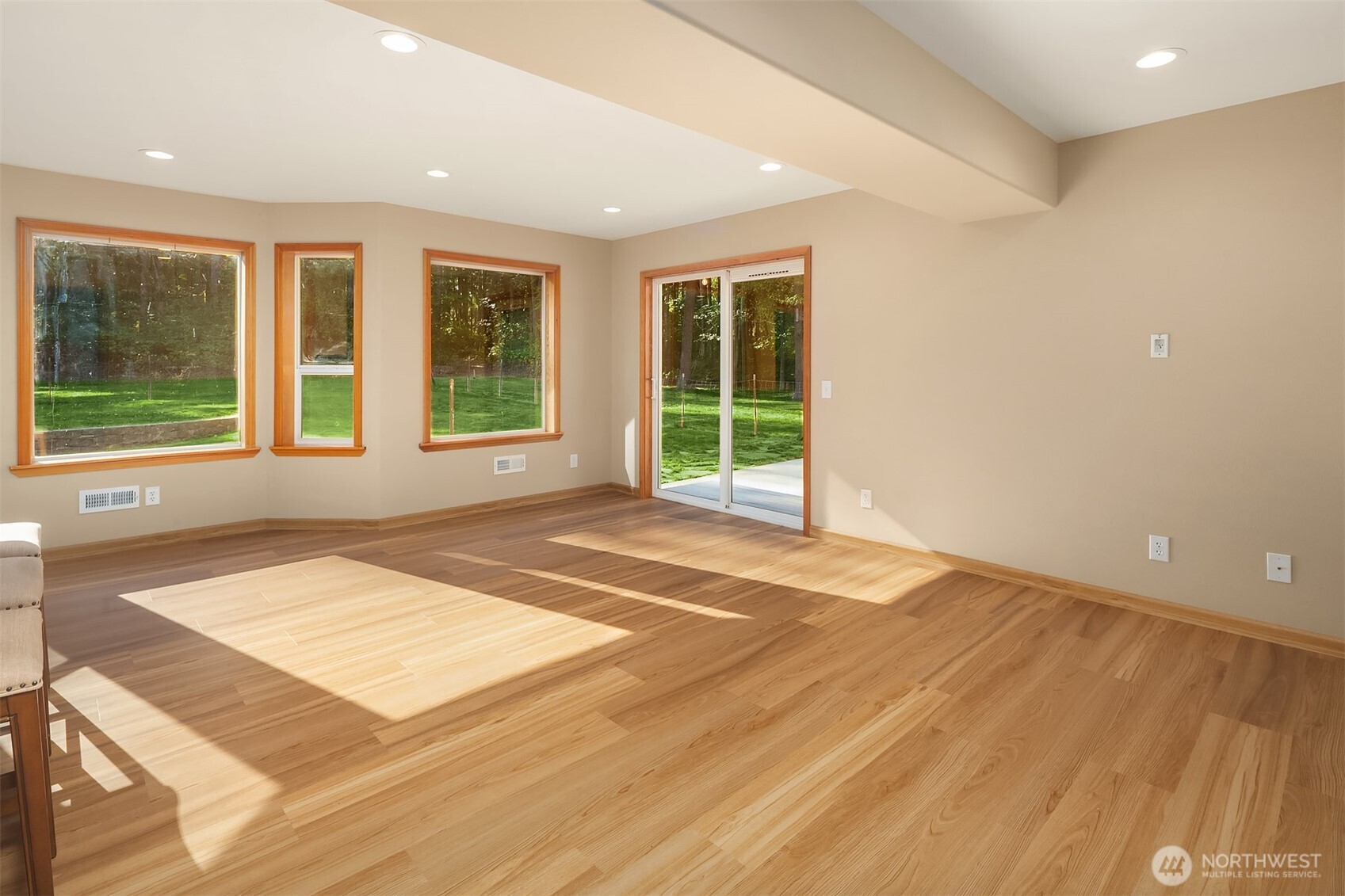 14728 58th Avenue Property Photo 9