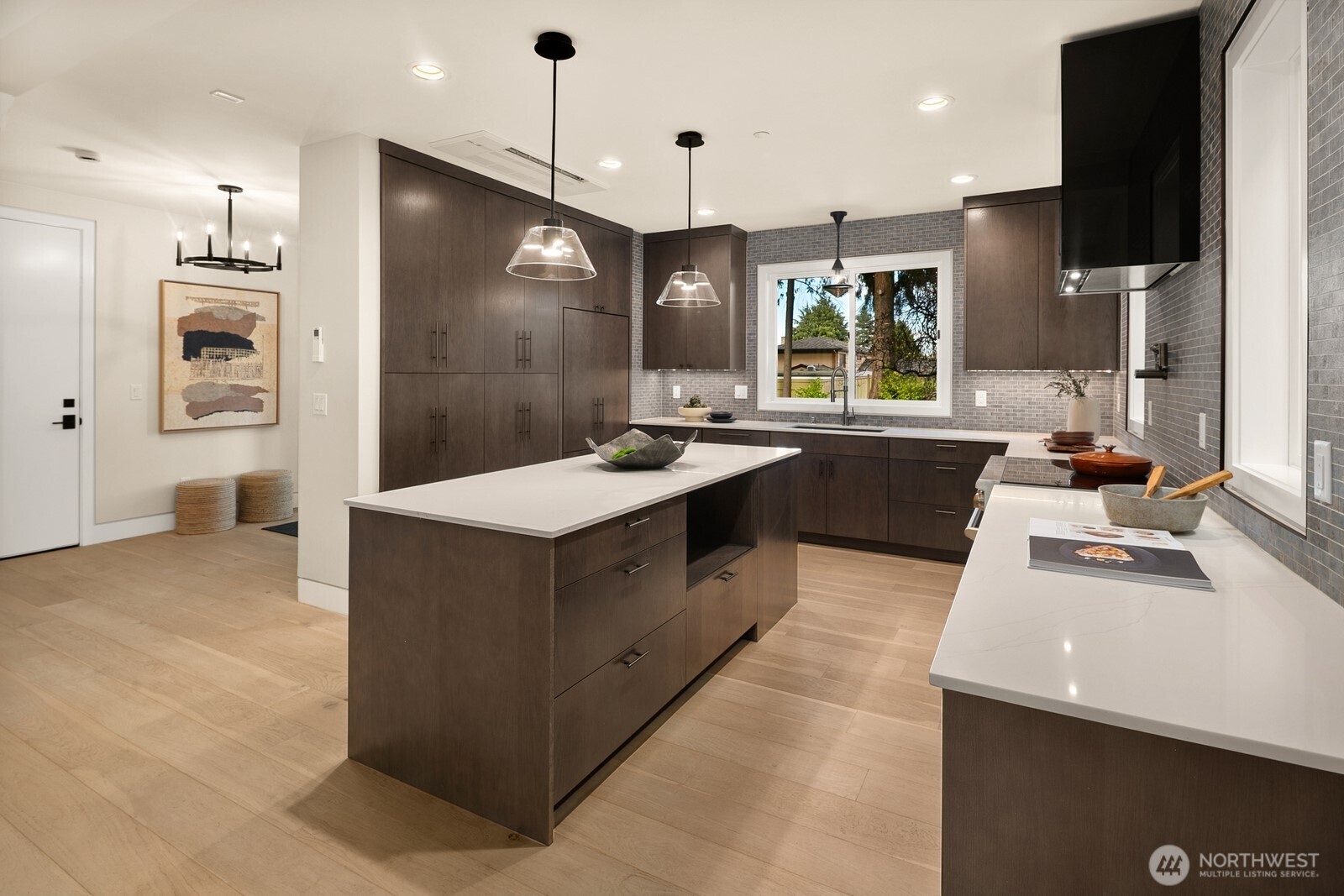 3949 W Barrett Lane Property Photo 6