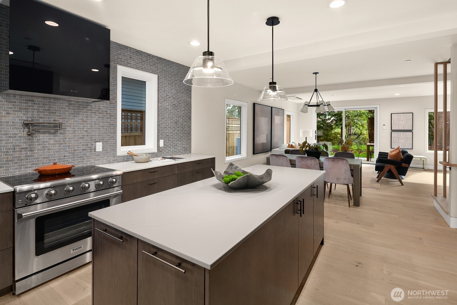 3949 W Barrett Lane Property Photo 7