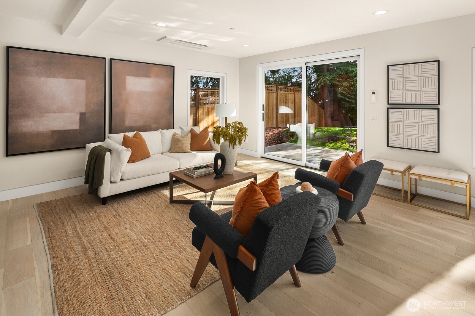 3949 W Barrett Lane Property Photo 9