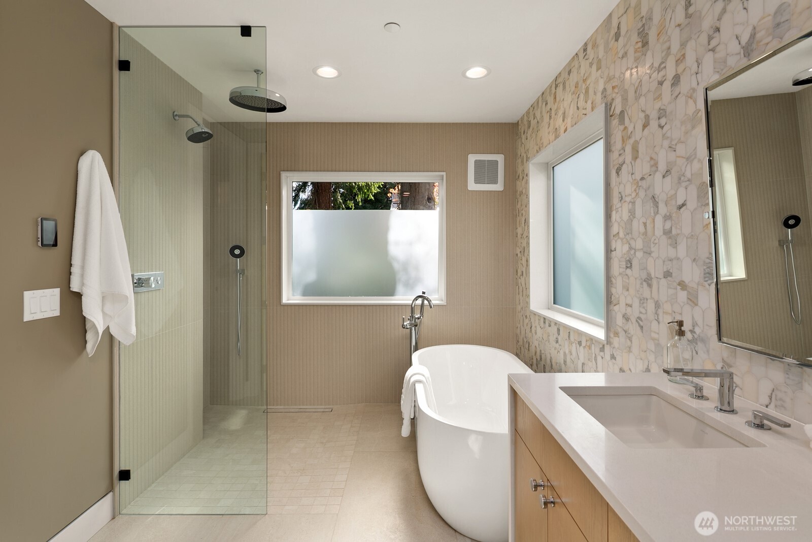 3949 W Barrett Lane Property Photo 13