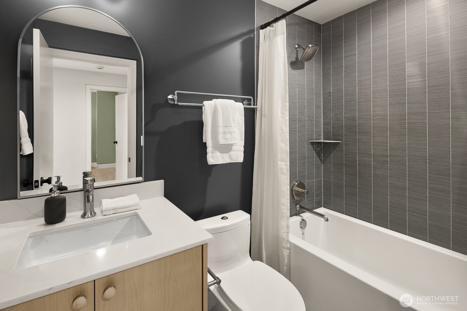 3949 W Barrett Lane Property Photo 33