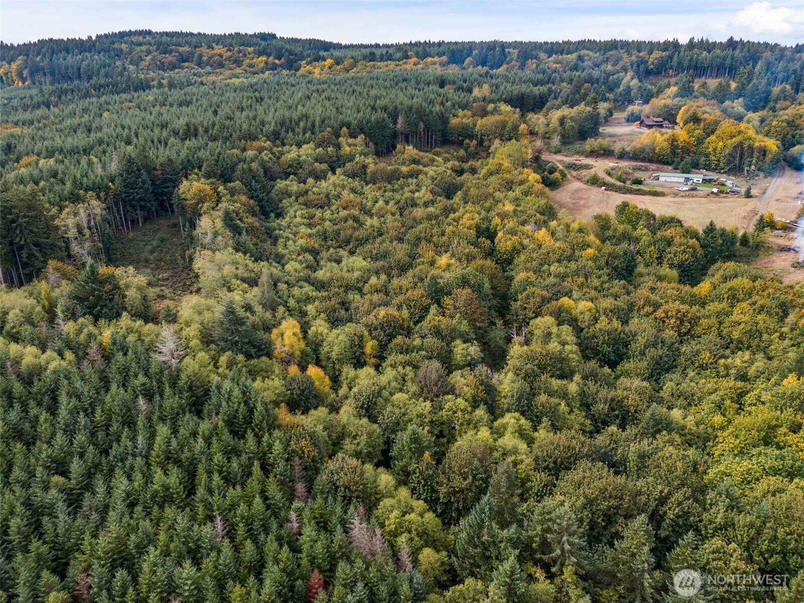 251 48 Crego Hill Road Property Photo 6