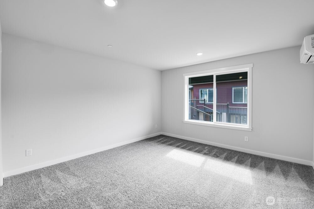 13209 Ne 127th Way C Property Photo 7