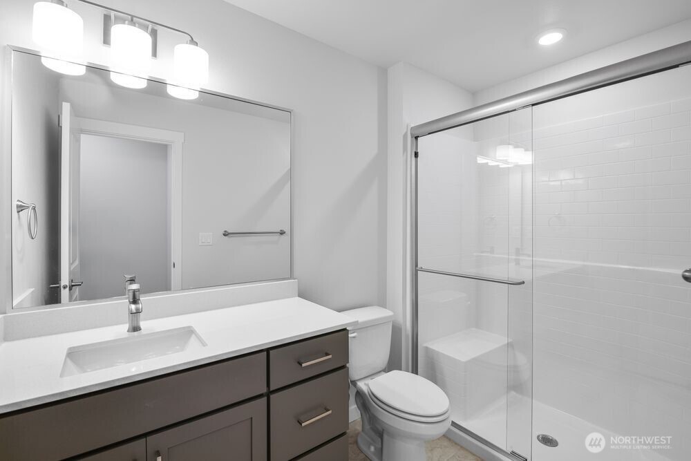 13209 Ne 127th Way C Property Photo 11