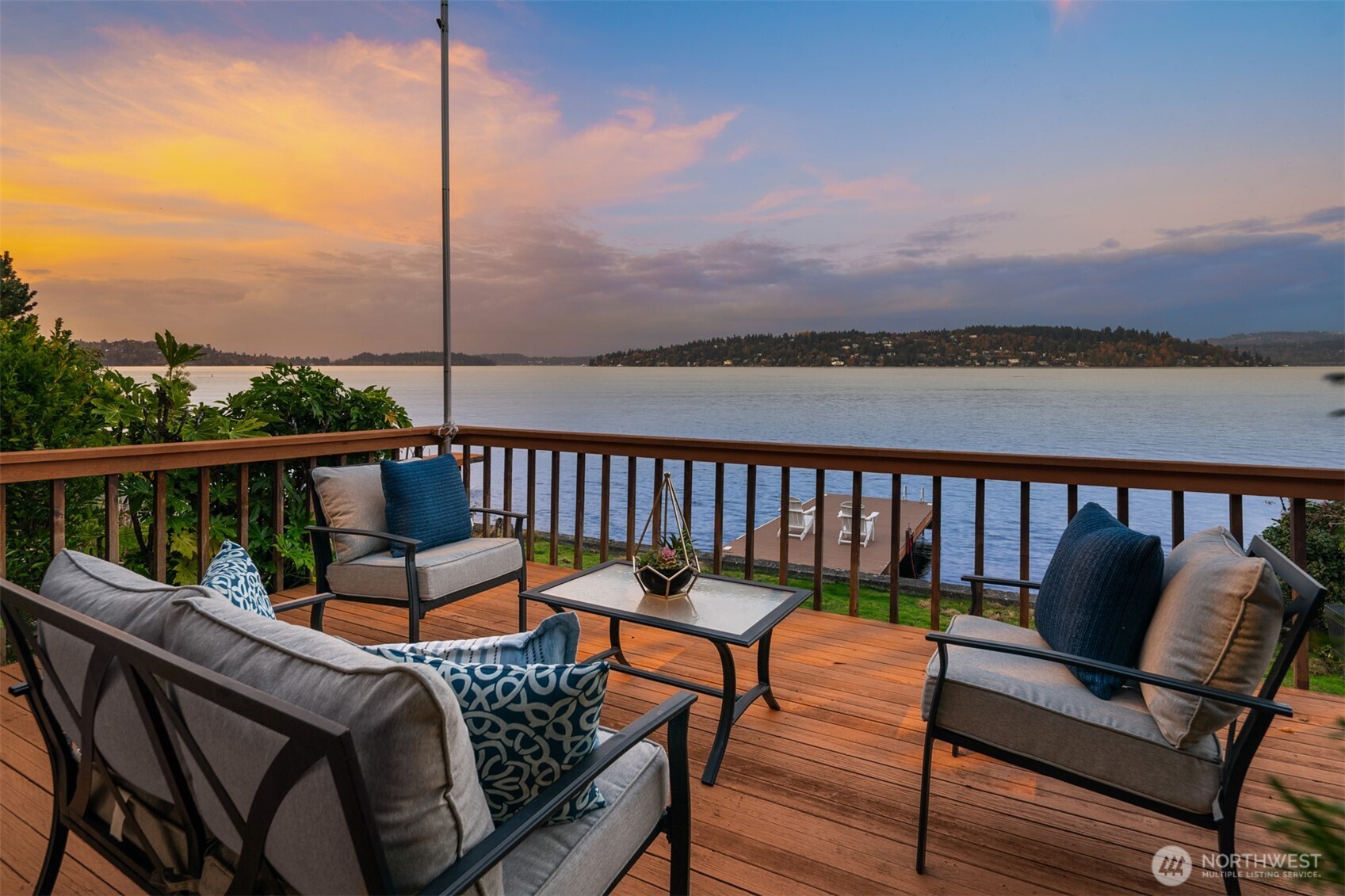 9764 Rainier Avenue Property Photo 1