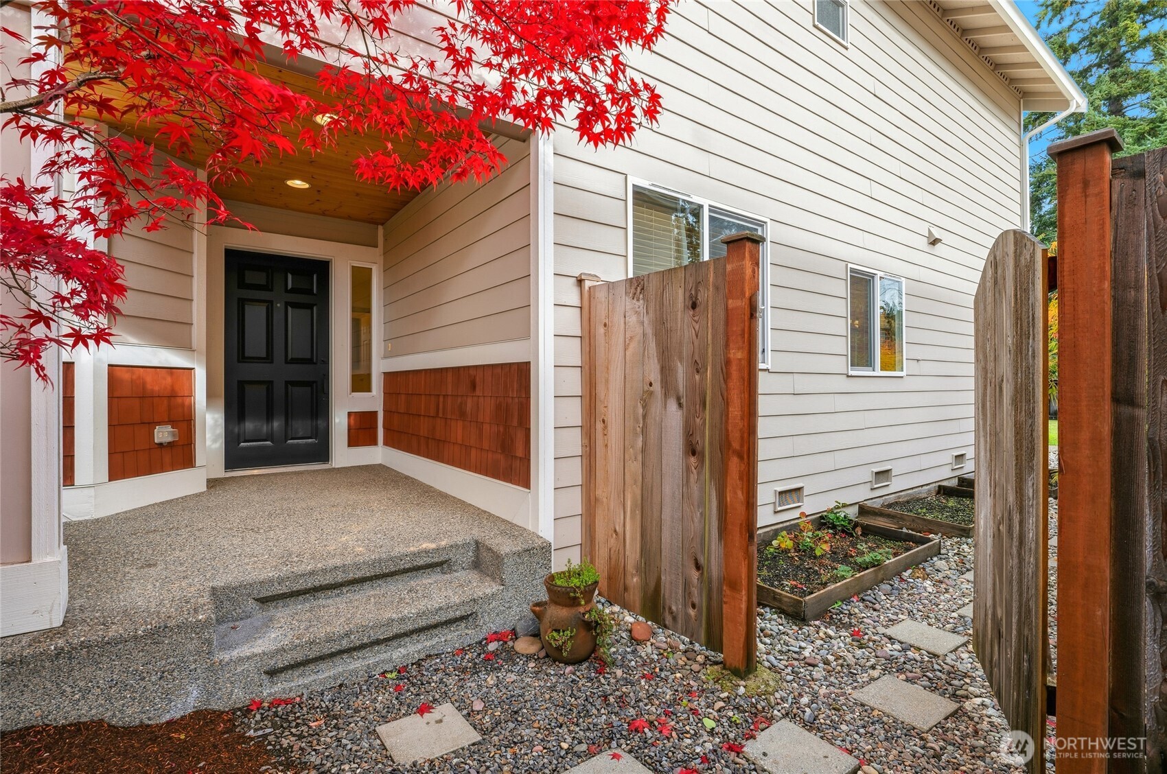 14019 52nd Avenue B Property Photo 4