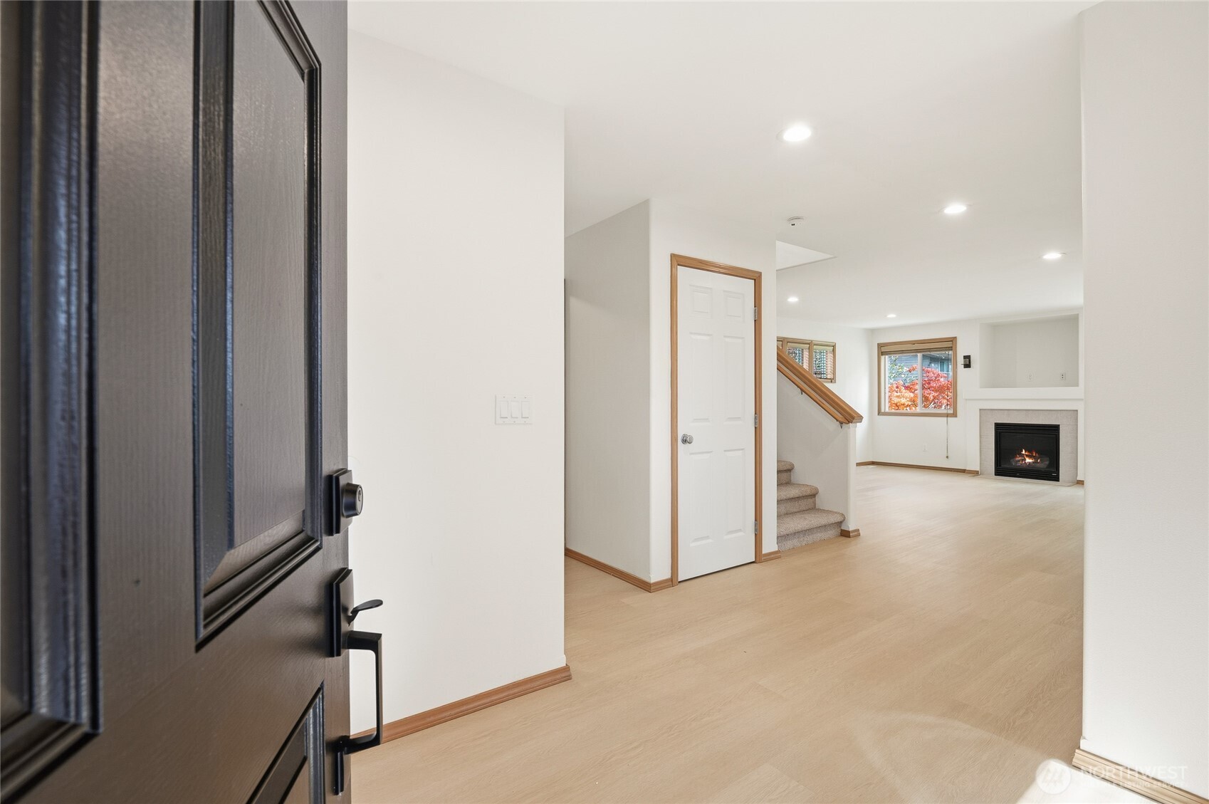 14019 52nd Avenue B Property Photo 5