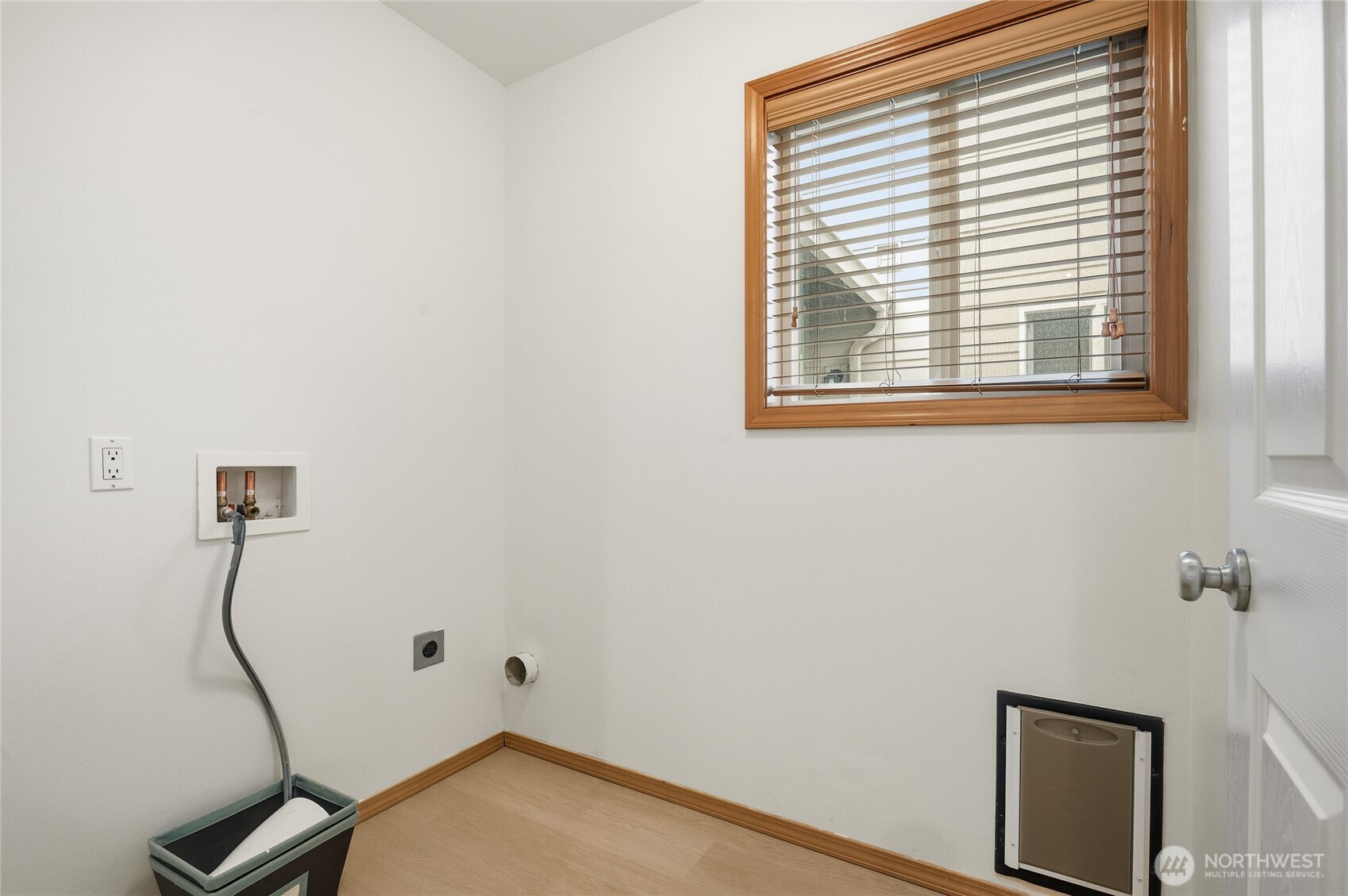 14019 52nd Avenue B Property Photo 31