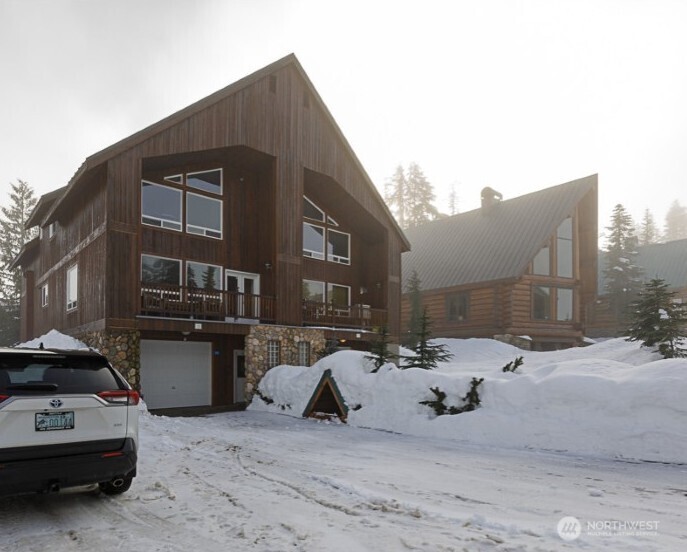 15 Guye Peak Lane Property Photo 1