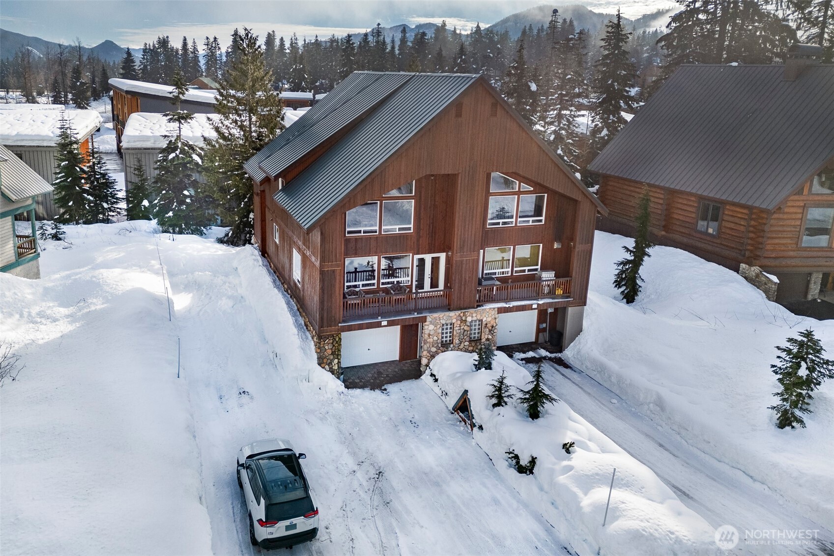15 Guye Peak Lane Property Photo 2