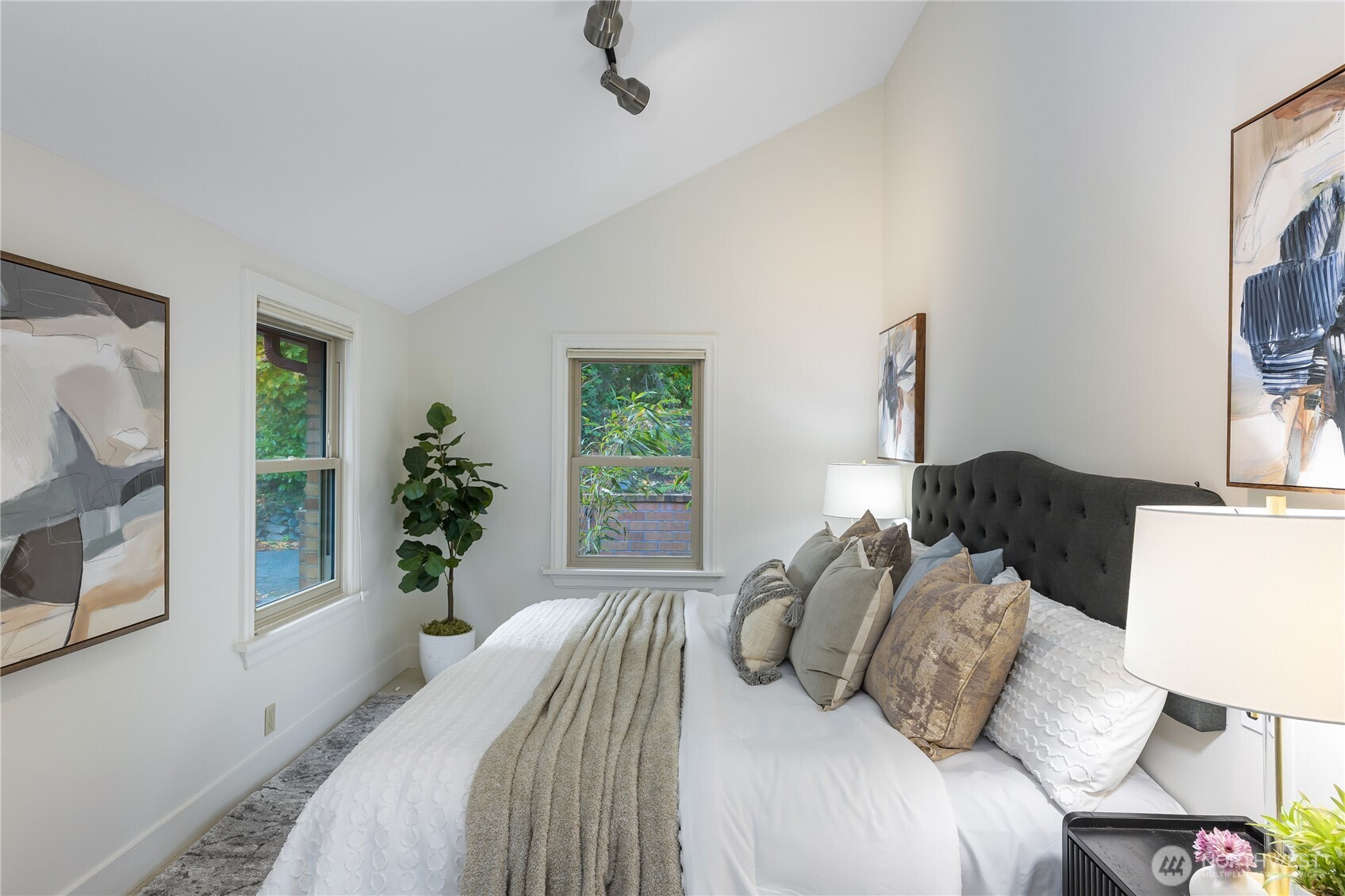 14026 Riviera Place Property Photo 23