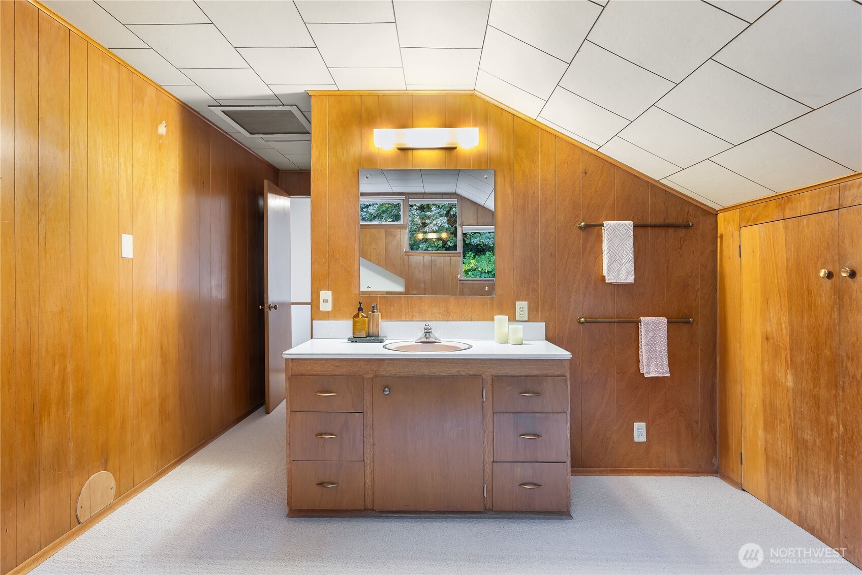 14026 Riviera Place Property Photo 34