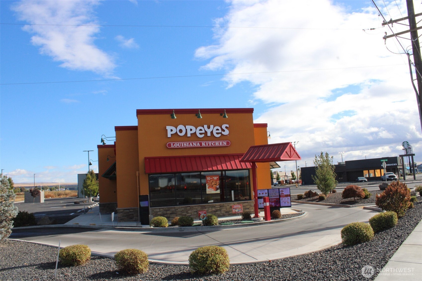 2490 Yakima Valley Hwy Property Photo 4