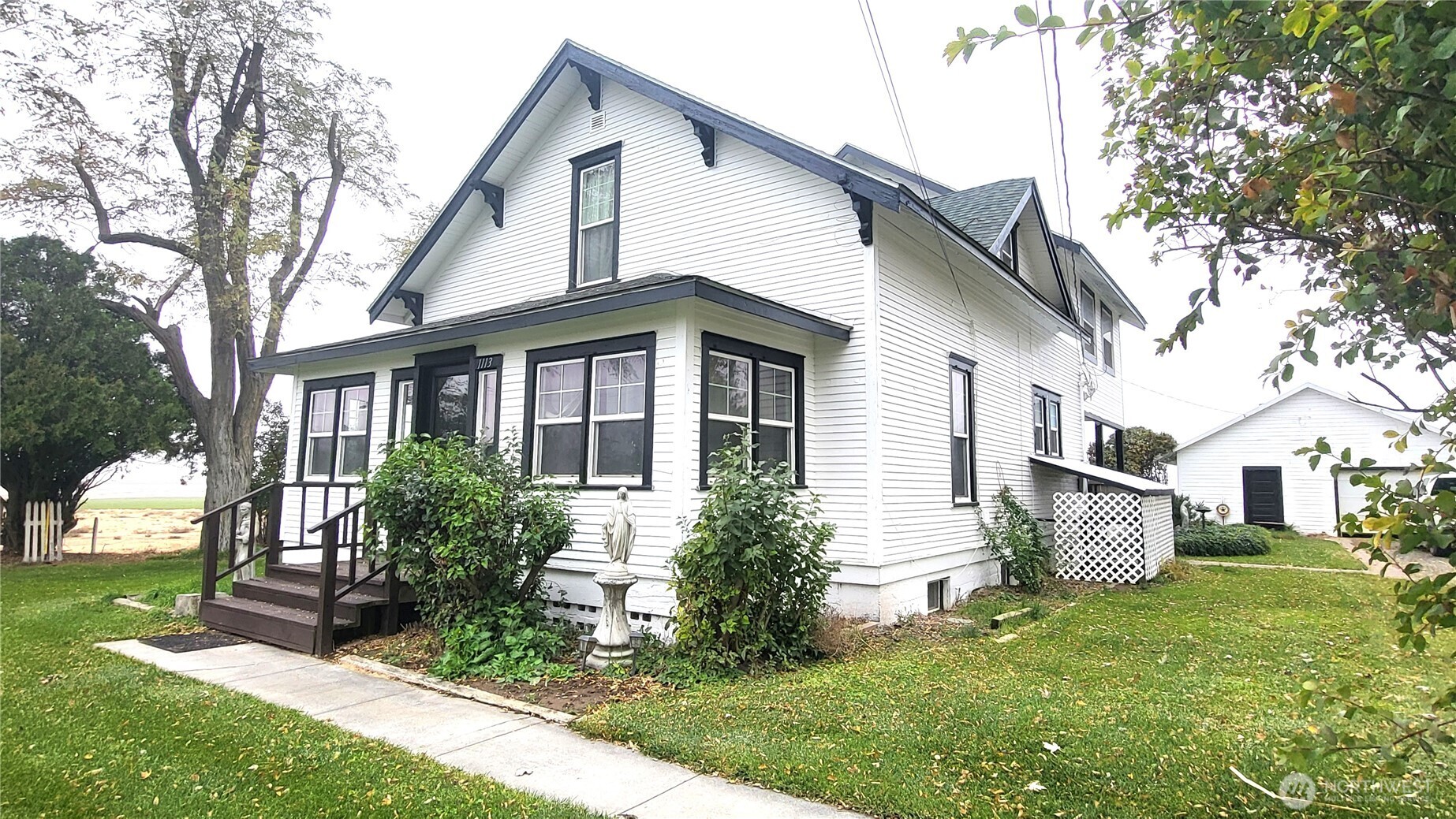 1113 S County Road Property Photo 8