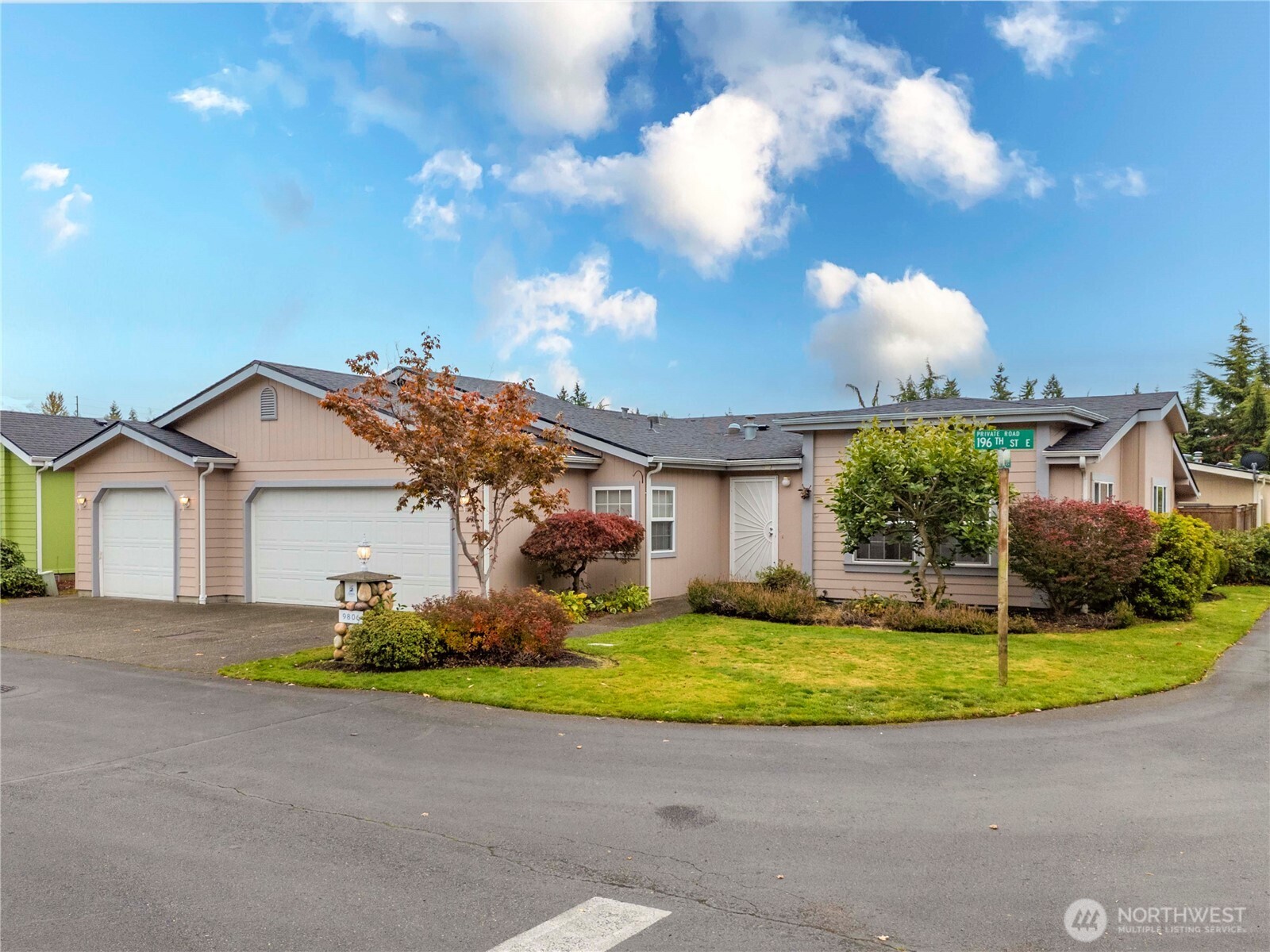 9806 196th Street Property Photo 1