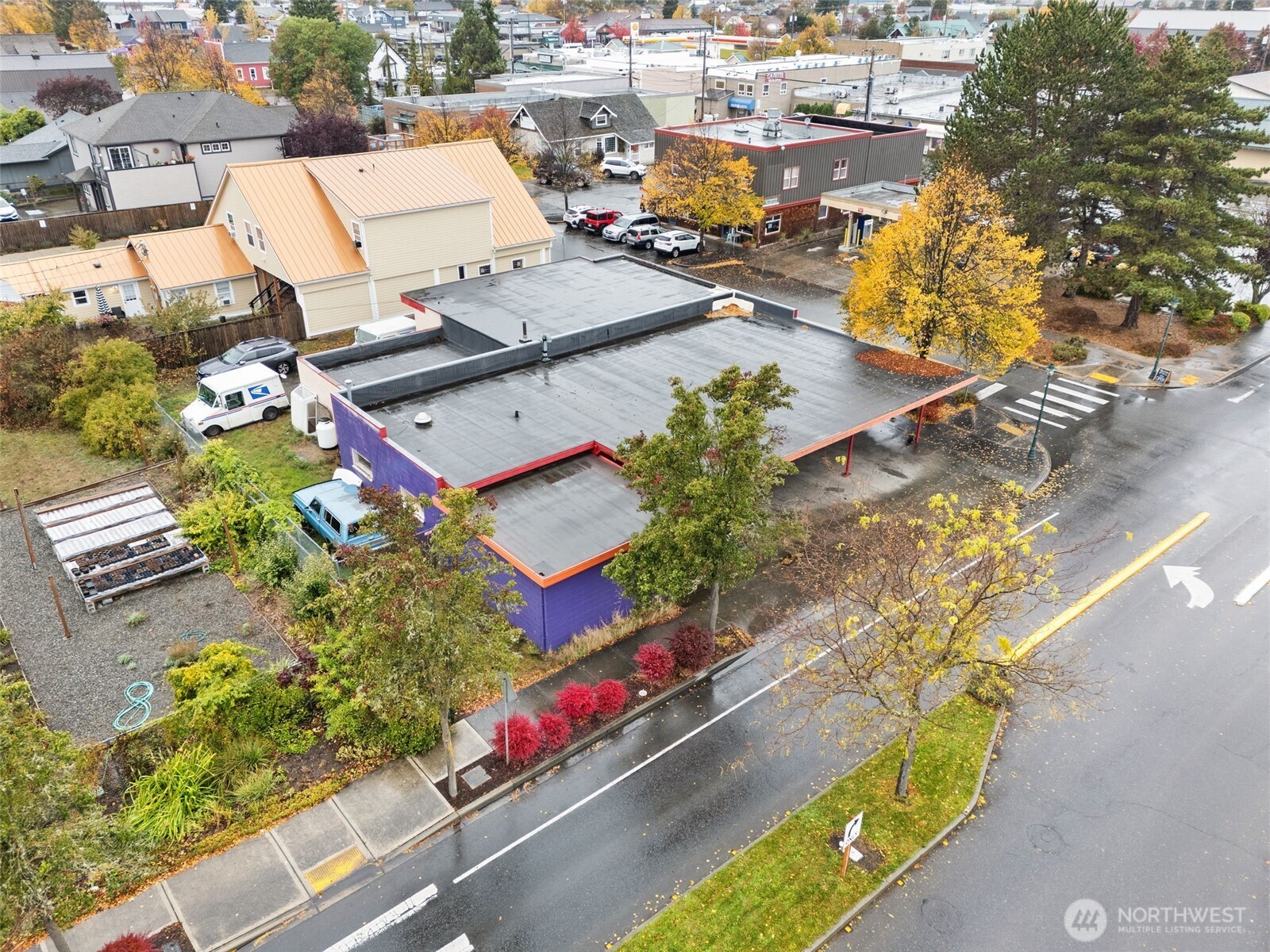 209 S Sequim Avenue Property Photo 32