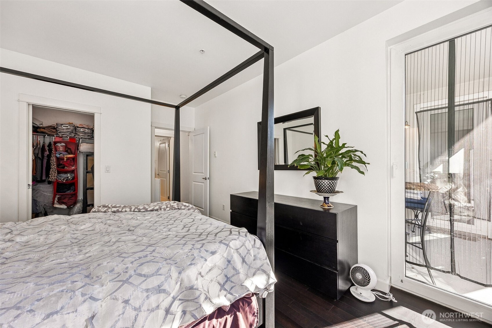 55 Williams Avenue 209 Property Photo 12