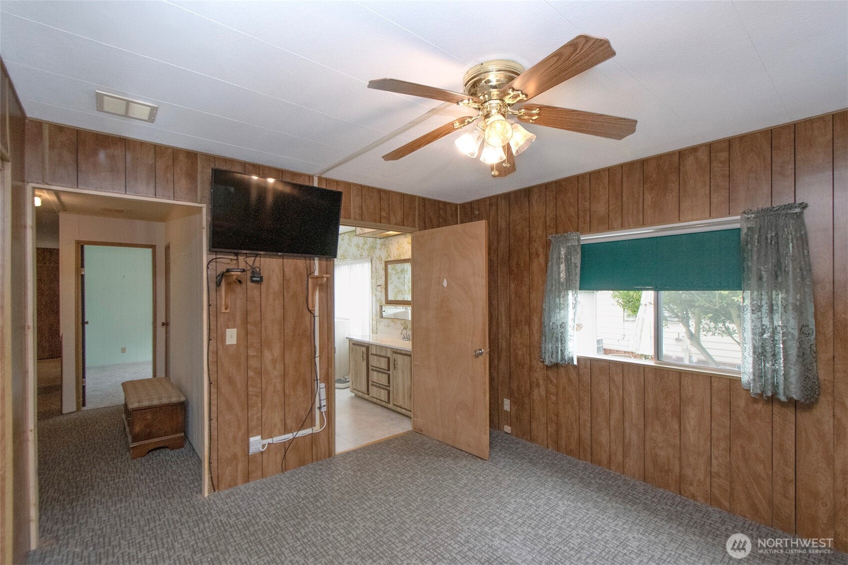 42 Juniper Mobile Estates Property Photo 17