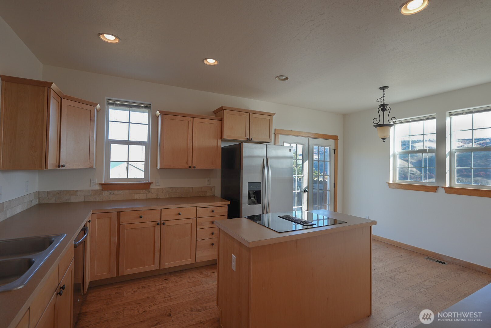 239 Patit Road Property Photo 9