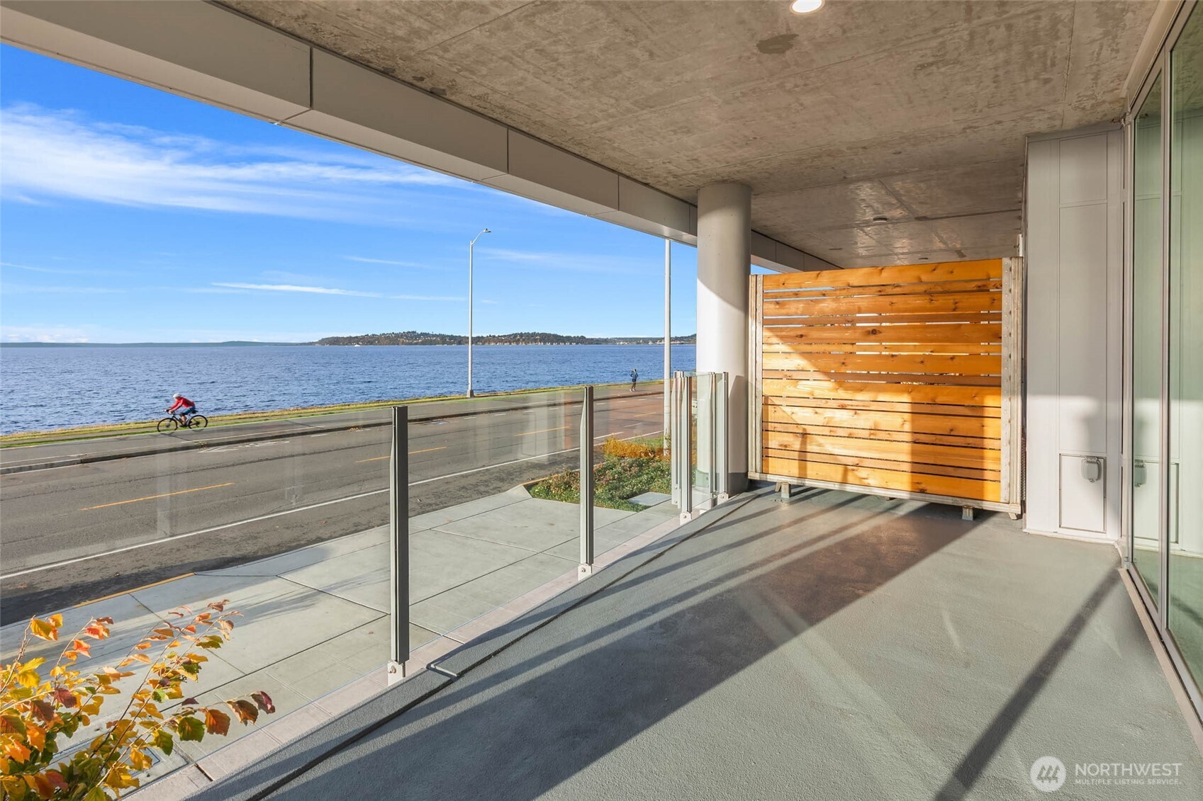 1250 Alki Avenue 2a Property Photo 6