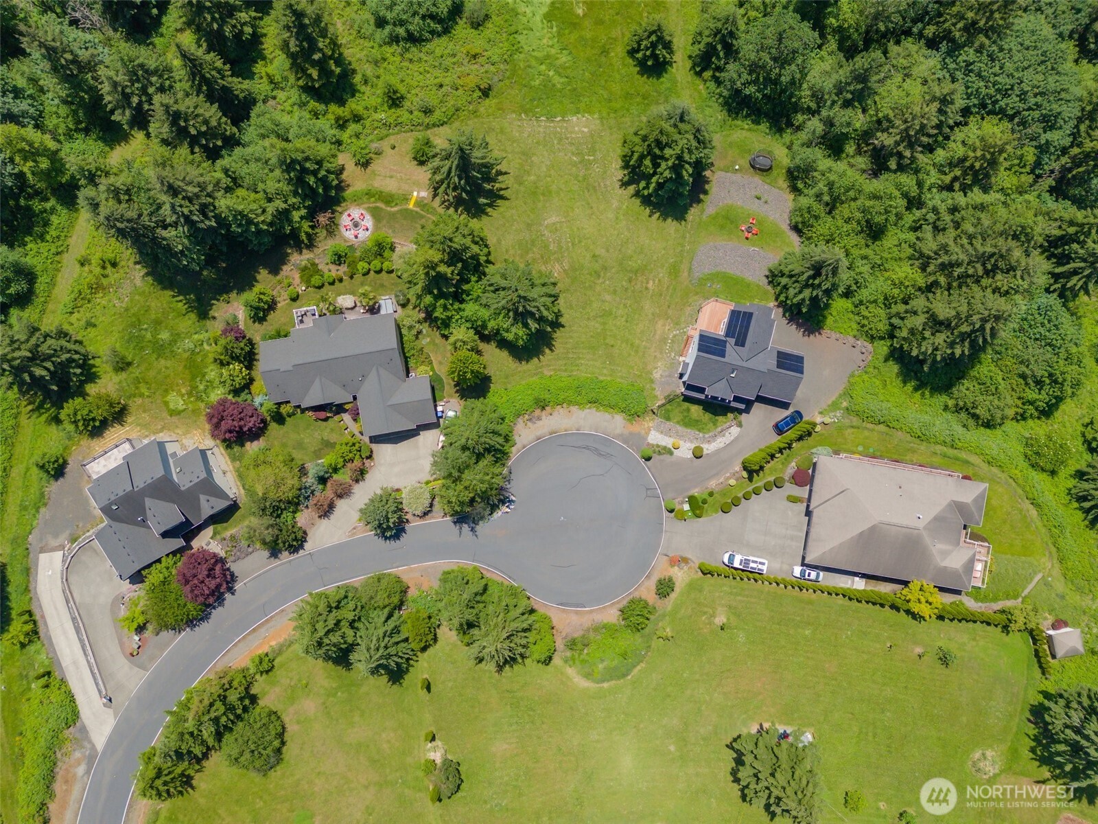 119 Briarwood Property Photo 8