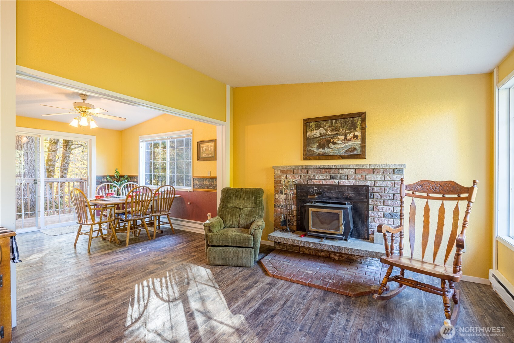 2095 Bear Creek Road Property Photo 4