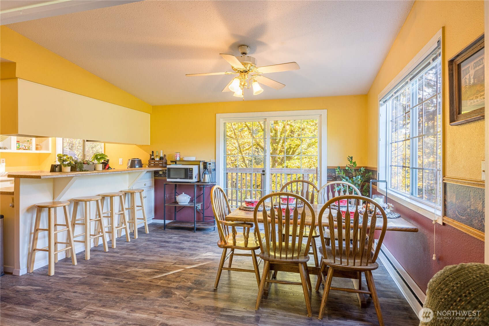 2095 Bear Creek Road Property Photo 6