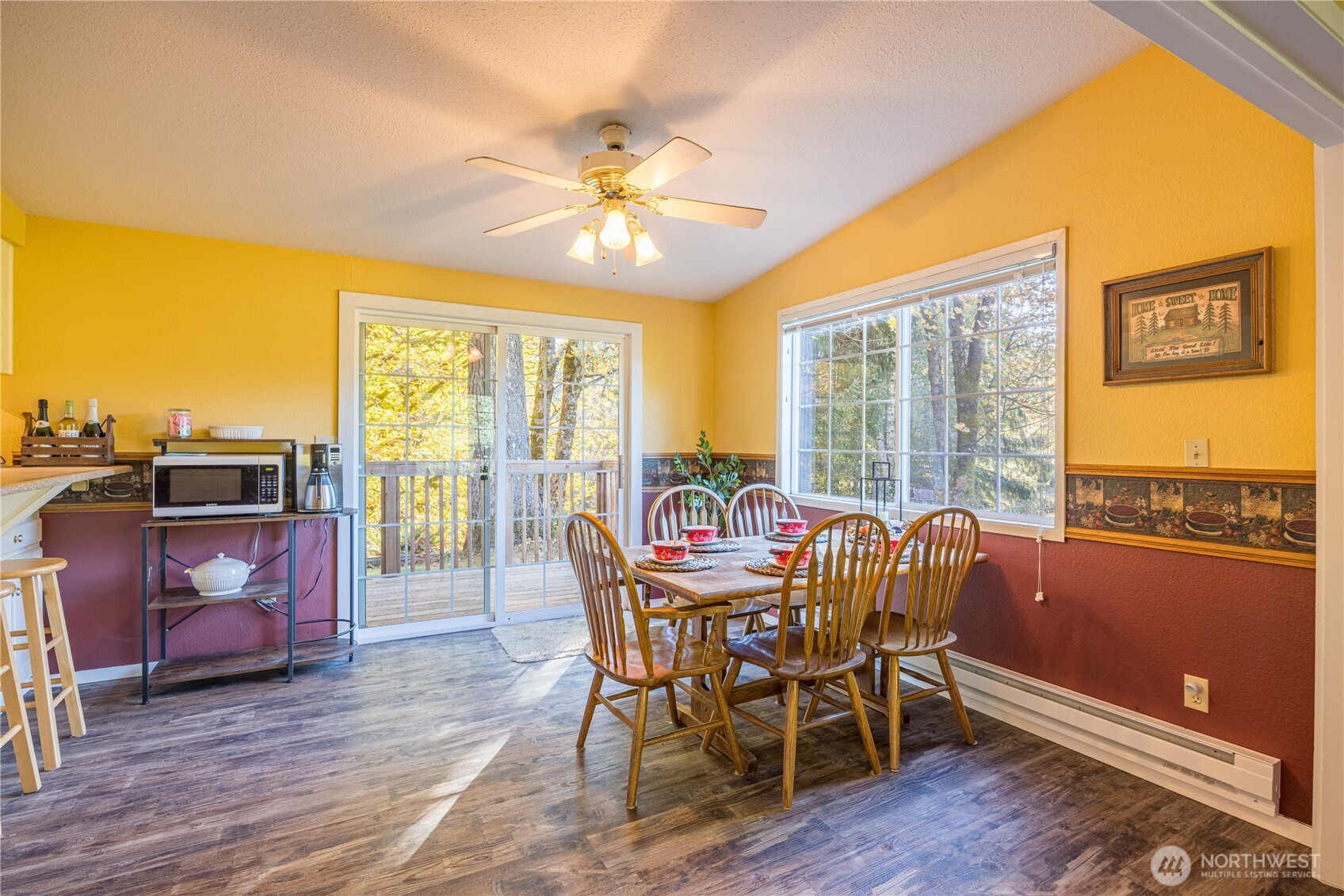 2095 Bear Creek Road Property Photo 7